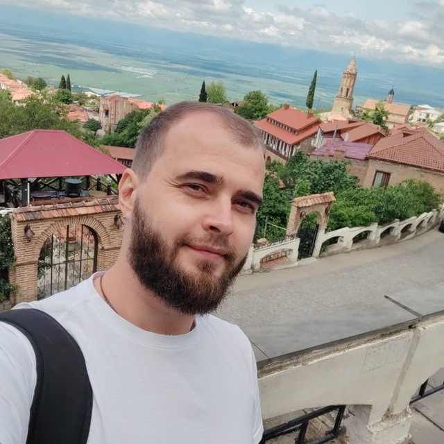 Nikita Babenko, founder of VibeNest